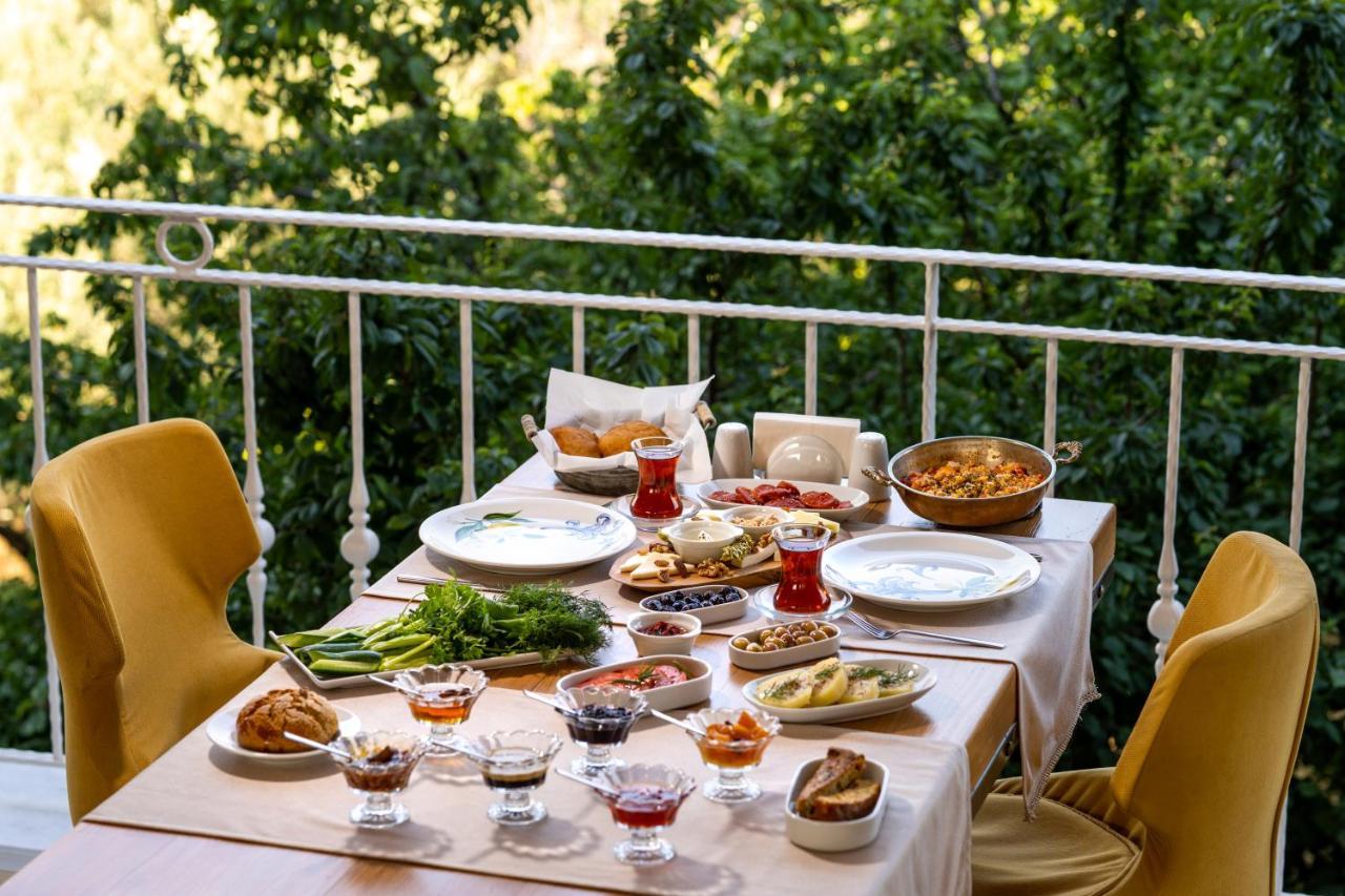 موتيل كيتشوكويو Gurel Garden House المظهر الخارجي الصورة
