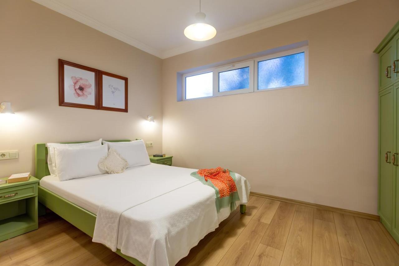 موتيل كيتشوكويو Gurel Garden House المظهر الخارجي الصورة