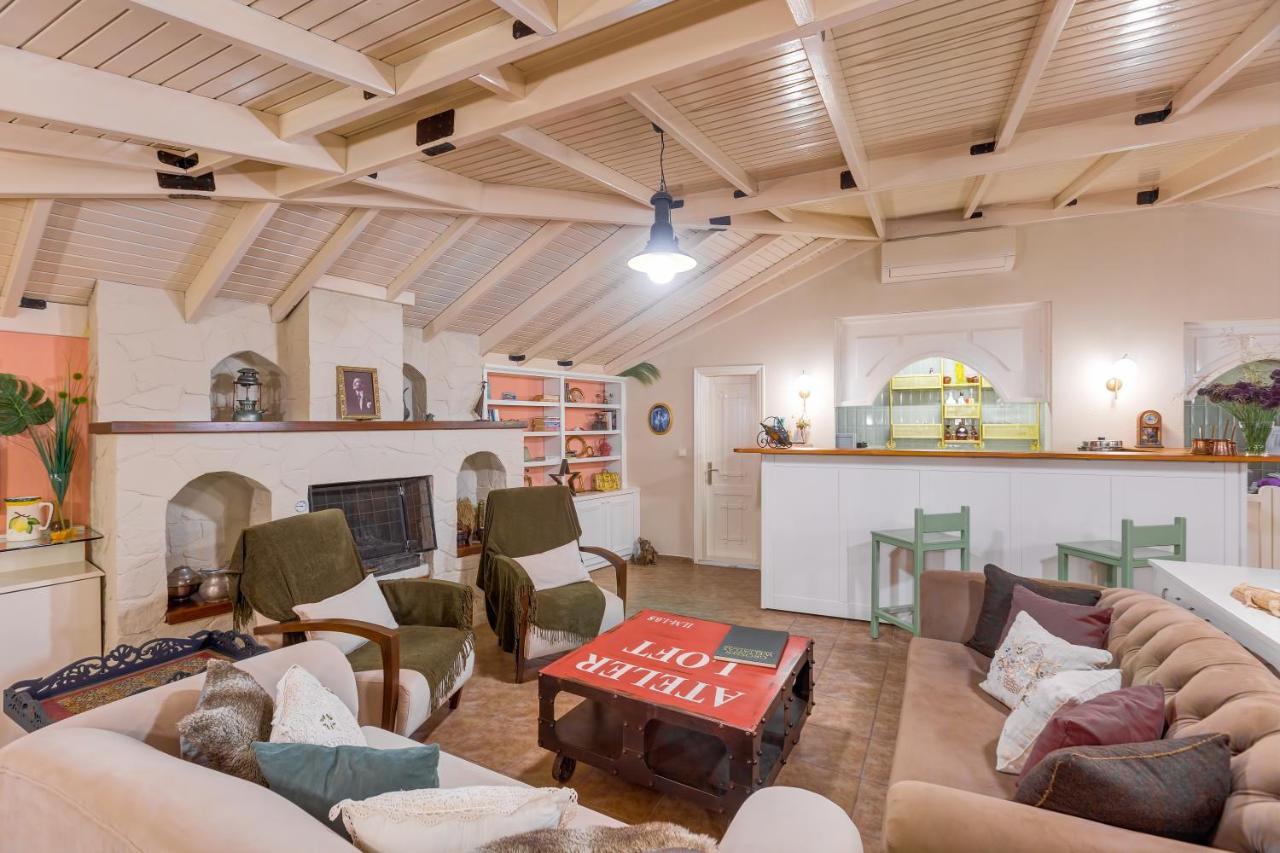 موتيل كيتشوكويو Gurel Garden House المظهر الخارجي الصورة
