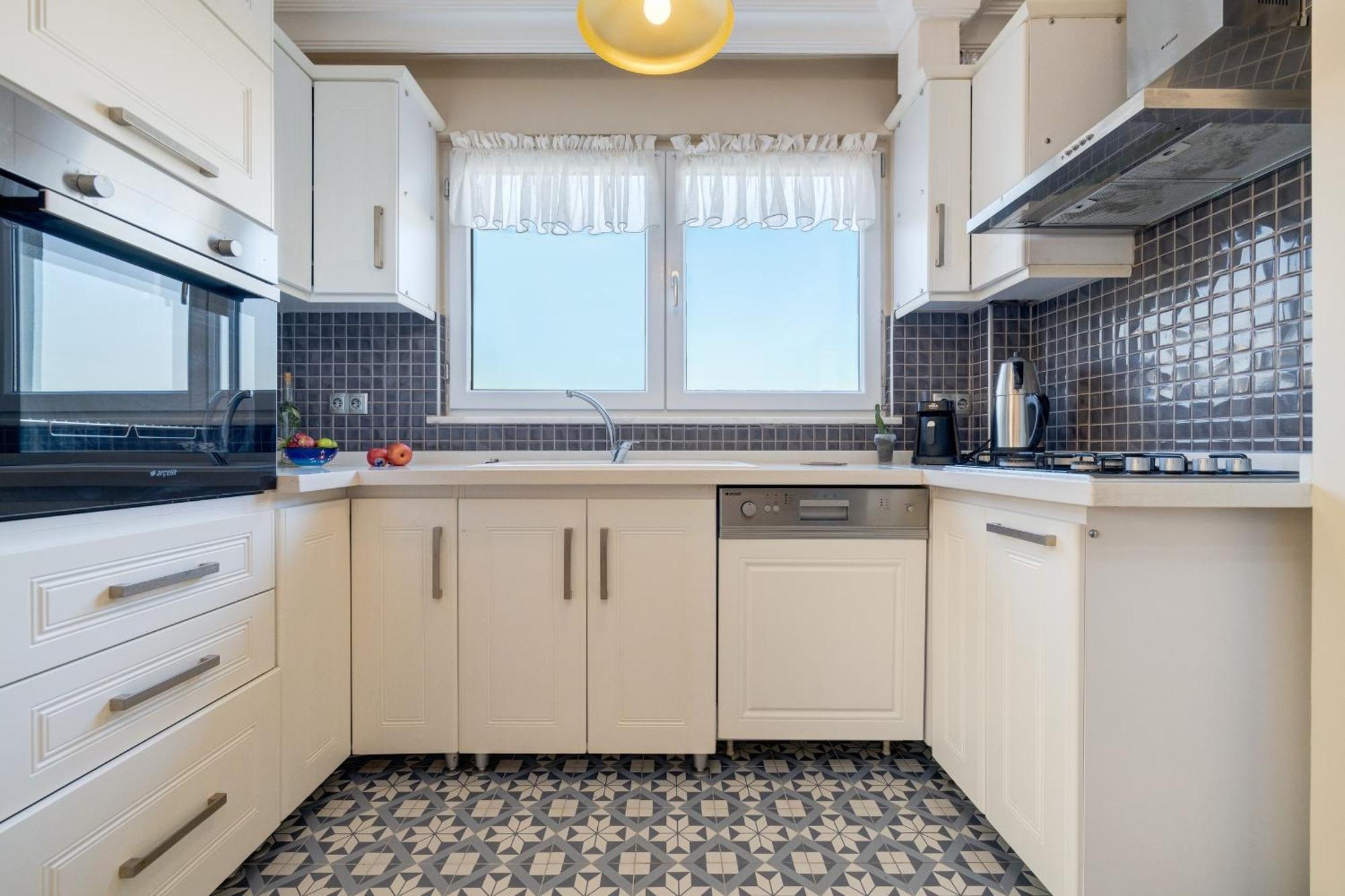موتيل كيتشوكويو Gurel Garden House المظهر الخارجي الصورة